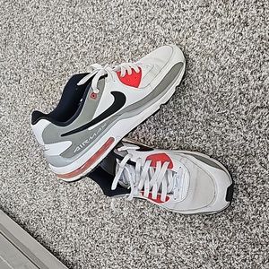 Mens 11.5 Nike Airmax